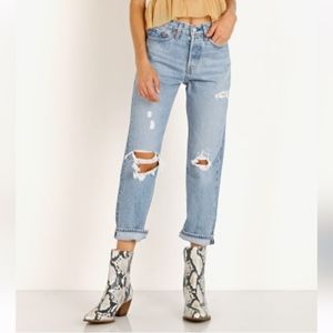 Levi's premium distressed wedgie straight jeans